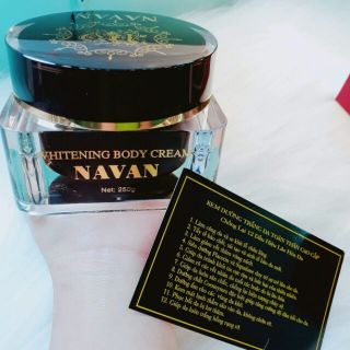 Kem body Navan ban đêm