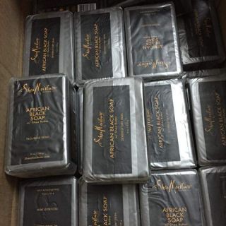 Xà phòng đen Shea Moisture African Black Soap Bar Soap