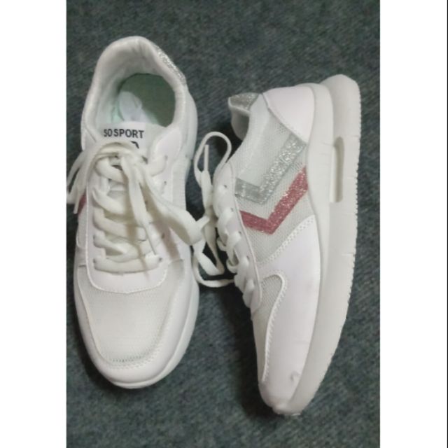Size 35 giày thể thao hàng mới thanh lý nghỉ bán
