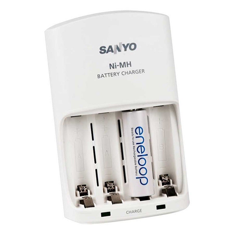 Sạc Sanyo AA / AAA NC-MQN06U