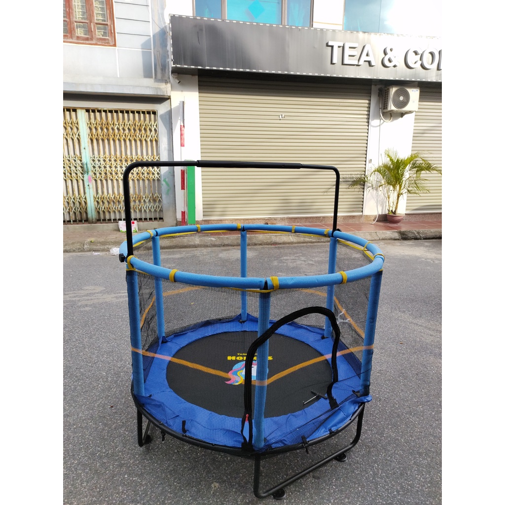 ĐỒ CHƠI NHÀ NHÚN NHẢY, bạt nhún lò xo Trampoline Hopkids cao cấp cho bé có lưới vận động an toàn