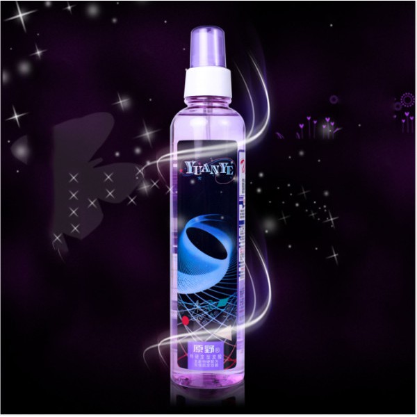 Keo xịt phủ bóng tranh đính đá