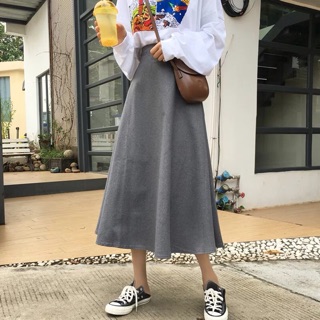 Chân váy dạ xoè dài