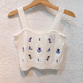 Áo croptop trắng hoa tím DA285