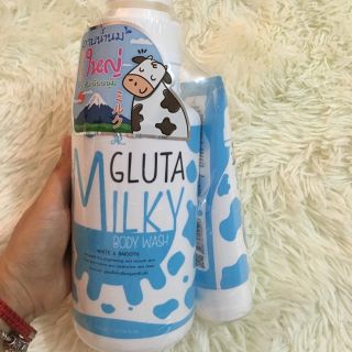 Bộ sữa tắm sữa bò Milky Gluta