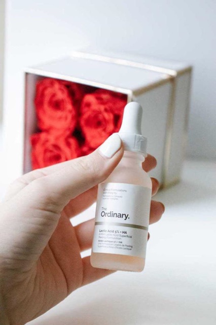 The Ordinary - Lactic Acid 5% + HA tẩy da chết hóa học, sáng da, đều màu da