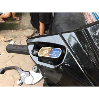 Nắp dầu titan xe air blade