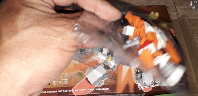 Lắp ráp LegoGundam siêu nhân Mobile Armor 6914 rất đẹp