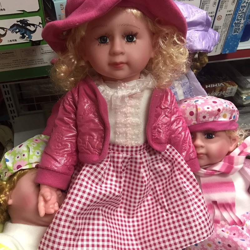 BÚP BÊ NGA SIÊU BỰ CÓ NHẠC