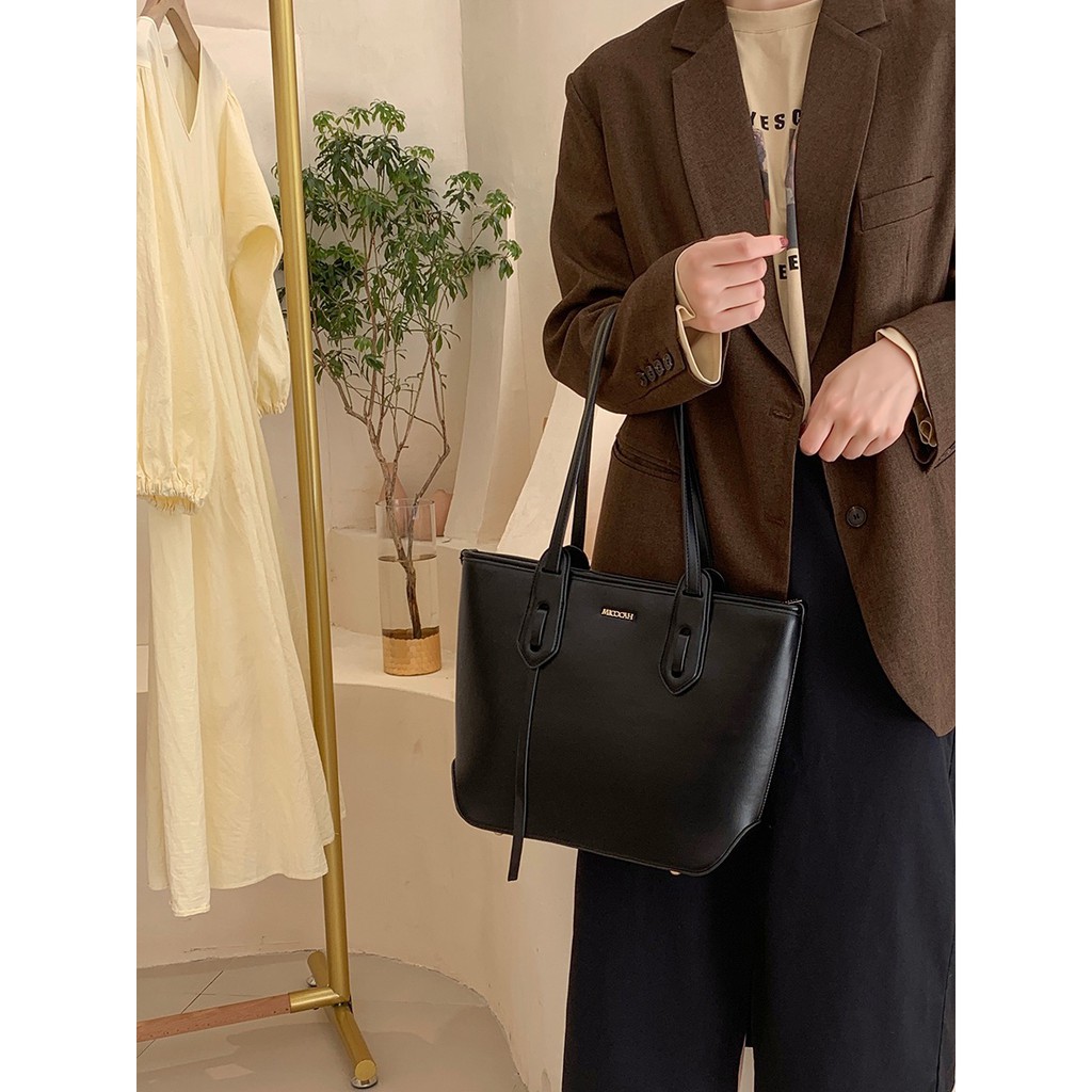 Túi xách nữ 🌸FREESHIP🌸 Túi Tote nữ Micocah size rộng để đồ tiện lợi có khoá kéo miệng MSP:HSD471 | BigBuy360 - bigbuy360.vn