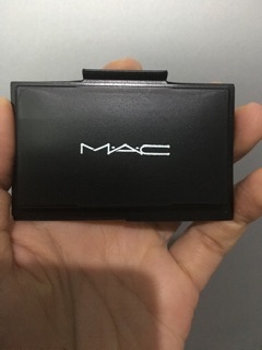 Sample - Phấn nền Mac Studio Fix Powder Plus Foundation NC40 (1.5g) - USA
