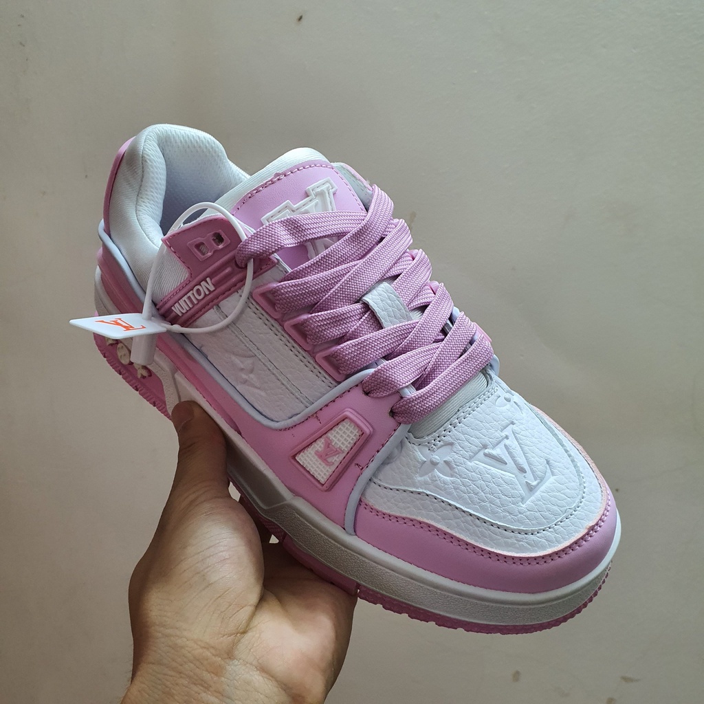 Giày LV trainer hồng hàng siêu cấp đẩy đủ bill box phụ kiện full size nữ