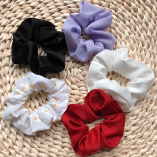 Dây buộc tóc scrunchies hot trend 2020