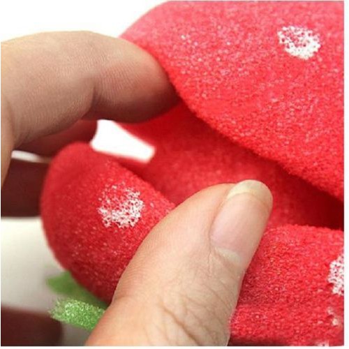 Set 12 lô uốn tóc bằng xốp mềm hình quả dâu tây dễ thương