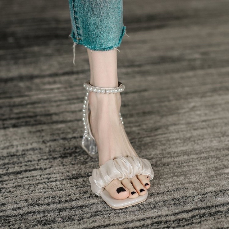 SALE—- Sandal bèo nhún gót vuông trong suốt quai quấn đính cườm BIG SIZE 41-43