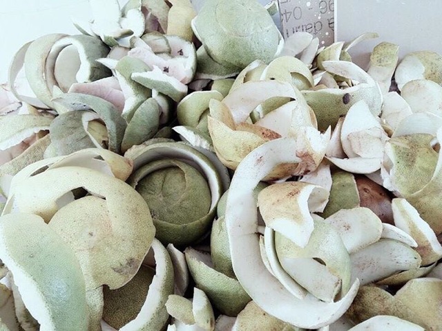 Tinh dầu bưởi xịt tóc chống rụng 1 chai 100ml | BigBuy360 - bigbuy360.vn