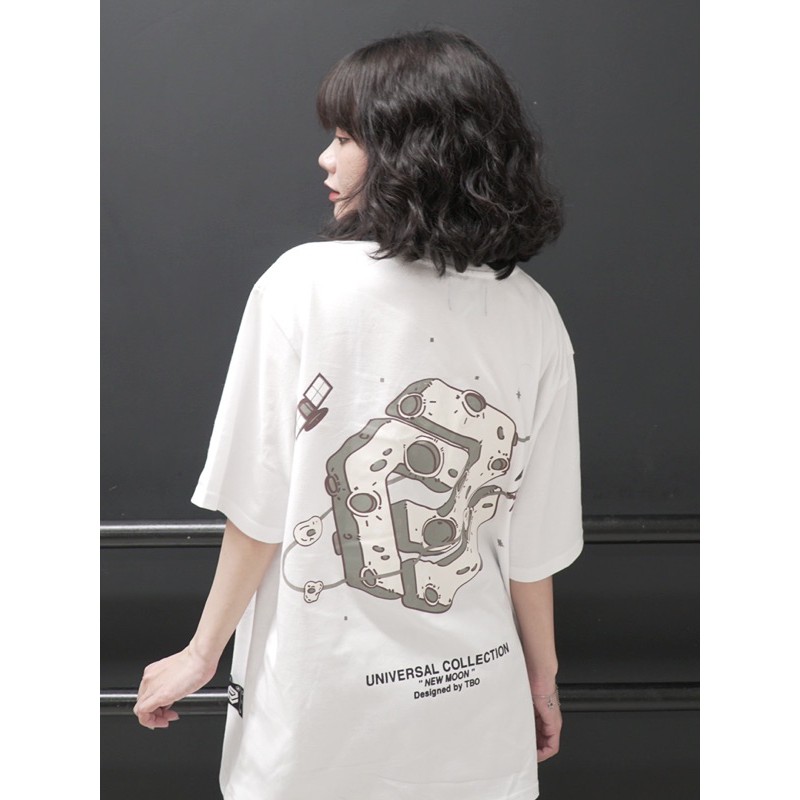 Áo thun tay lỡ Unisex TBO Moon