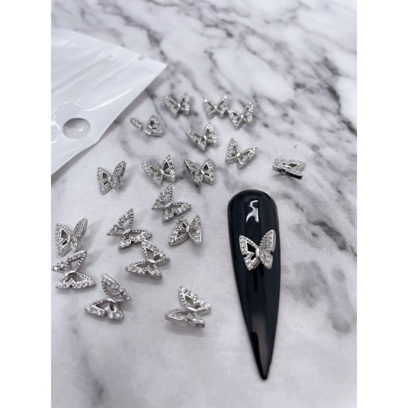 phụ kiện charm hình bướm gắn móng tay nail 1 viên