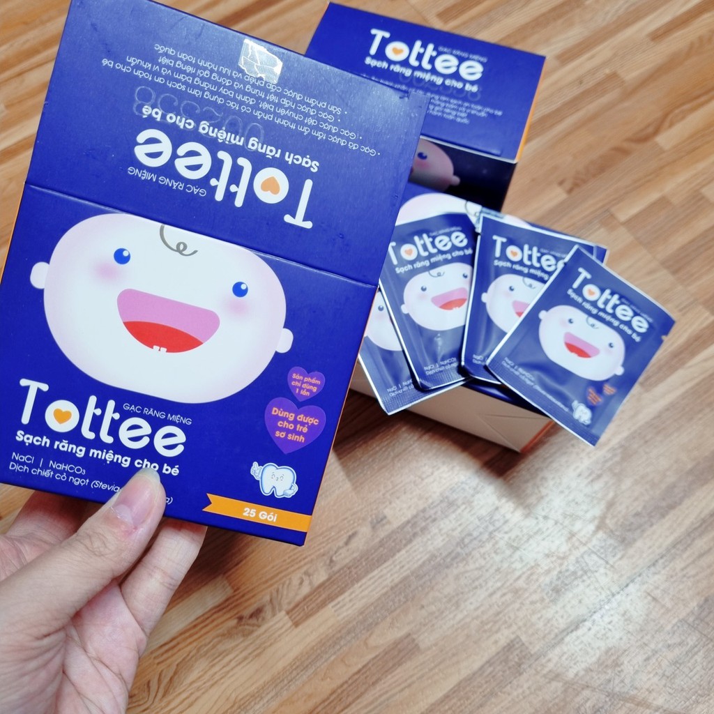 Gạc rơ lưỡi / răng miệng Tottee 25 gói/hộp