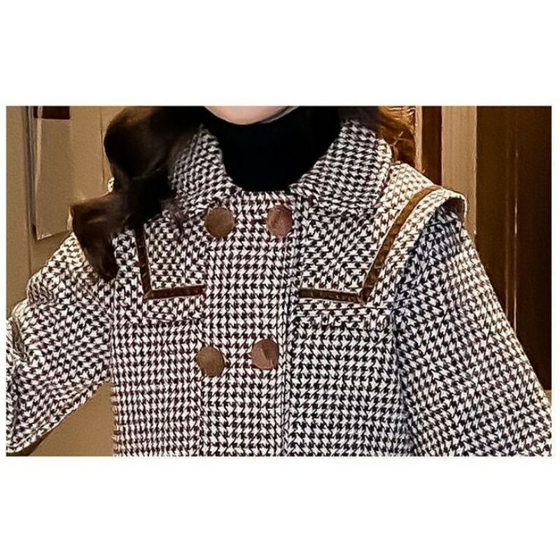 Áo dạ kẻ cho bé gái phong cách HQ