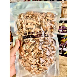 Hạt Óc Chó Nhân Tươi-PREMIUM RAW WALNUT KERNEL The Nuts Valley