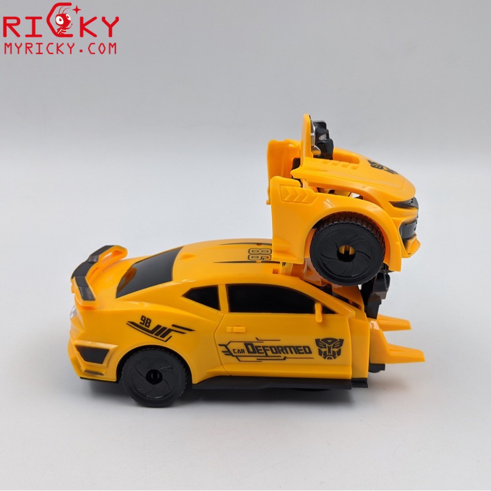 Đồ chơi ô tô biến hình robot