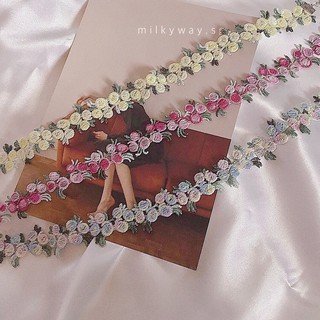 Vòng cổ choker thêu hoa hồng