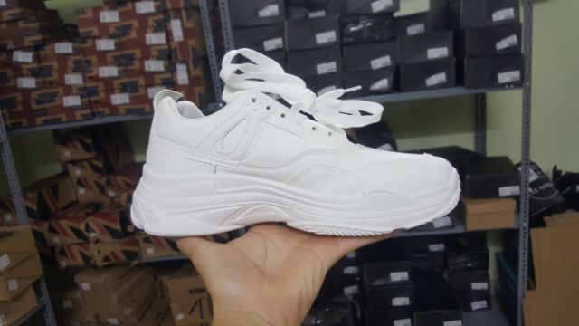 [GIÁ SIÊU RẺ+ TẶNG TẤT KHỬ MÙI] Giày thể thao nam 2019 B02 - Tăng chiều cao - Thoáng Khí | BigBuy360 - bigbuy360.vn