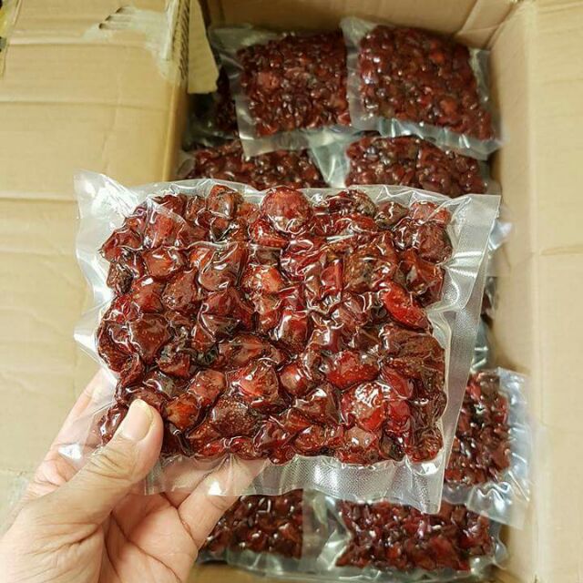 Dâu tây sấy Đà Lạt