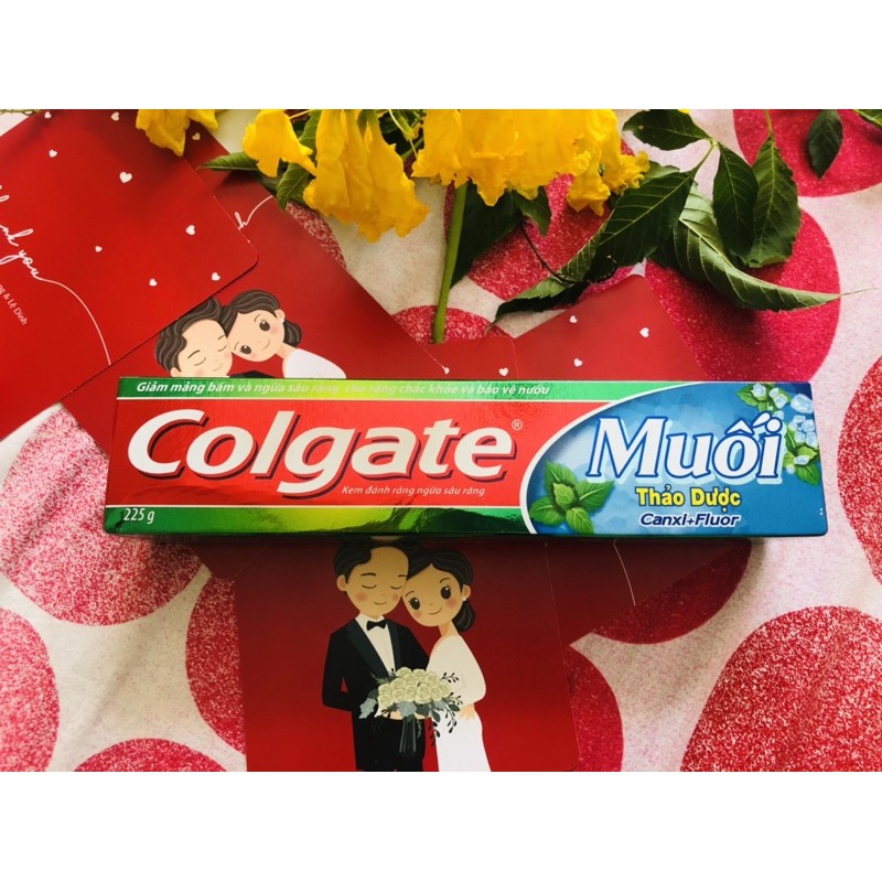 [COLGATE] Kem đánh răng Colgate tuýp 225g