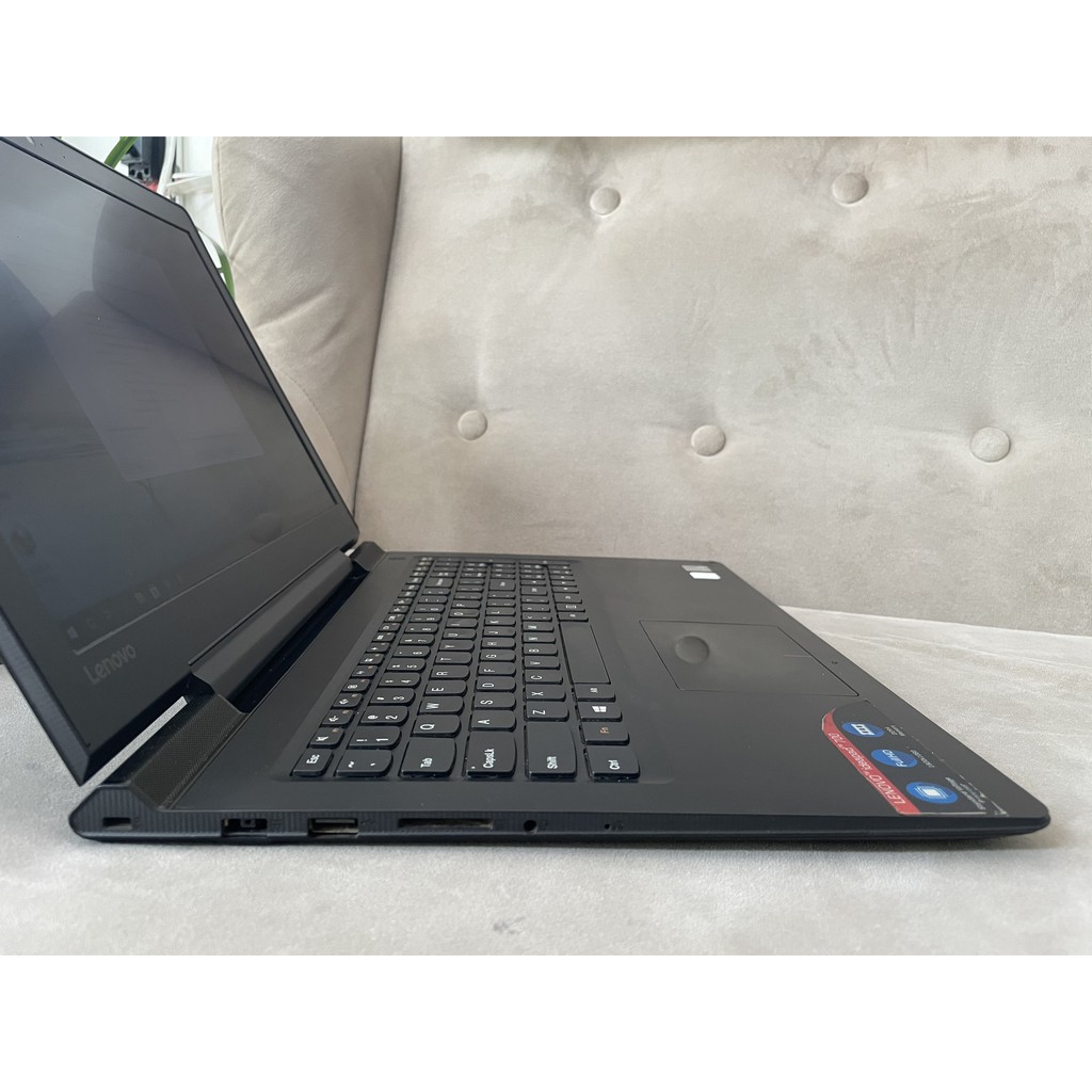 Máy tính Laptop Lenovo Ideapad 700-15ISK/ Core i5- 6300HQ/ Ram 12GB/ SSD 128GB/ HDD 1TB/ Card NVIDIA GeForce GTX 950M