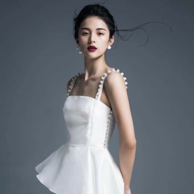 Đầm thiết kế theo mẫu