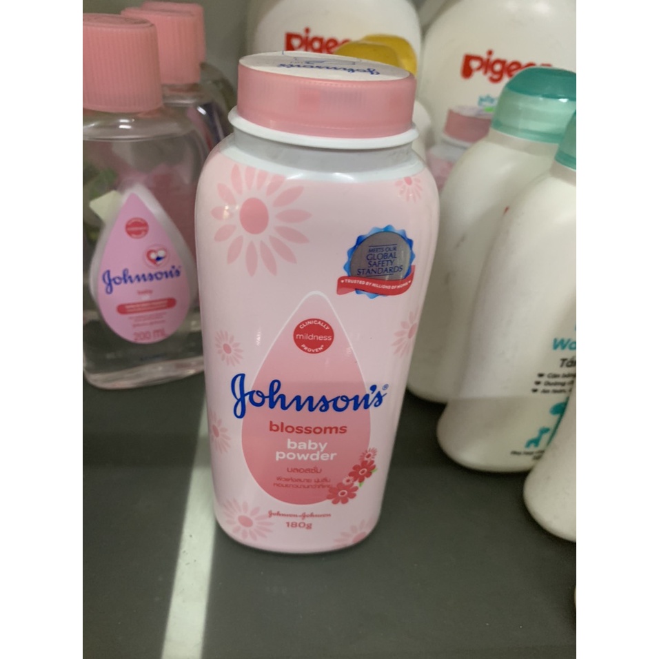 Phấn thơm em bé Johnsons Baby Powder 100g / 180g / 380g thái lan