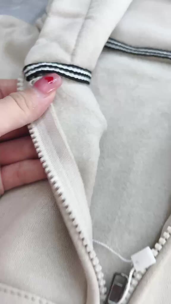 Áo khoác nỉ bông crotop tay phồng cao cấp nón to | BigBuy360 - bigbuy360.vn