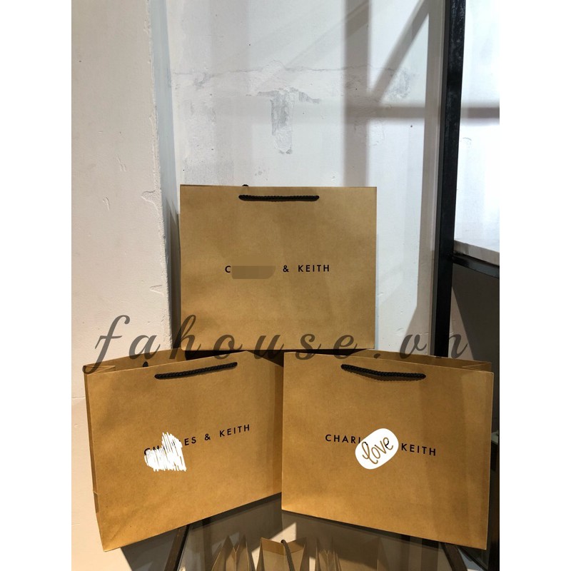 Túi giấy store các hãng đựng quà thêm xinh