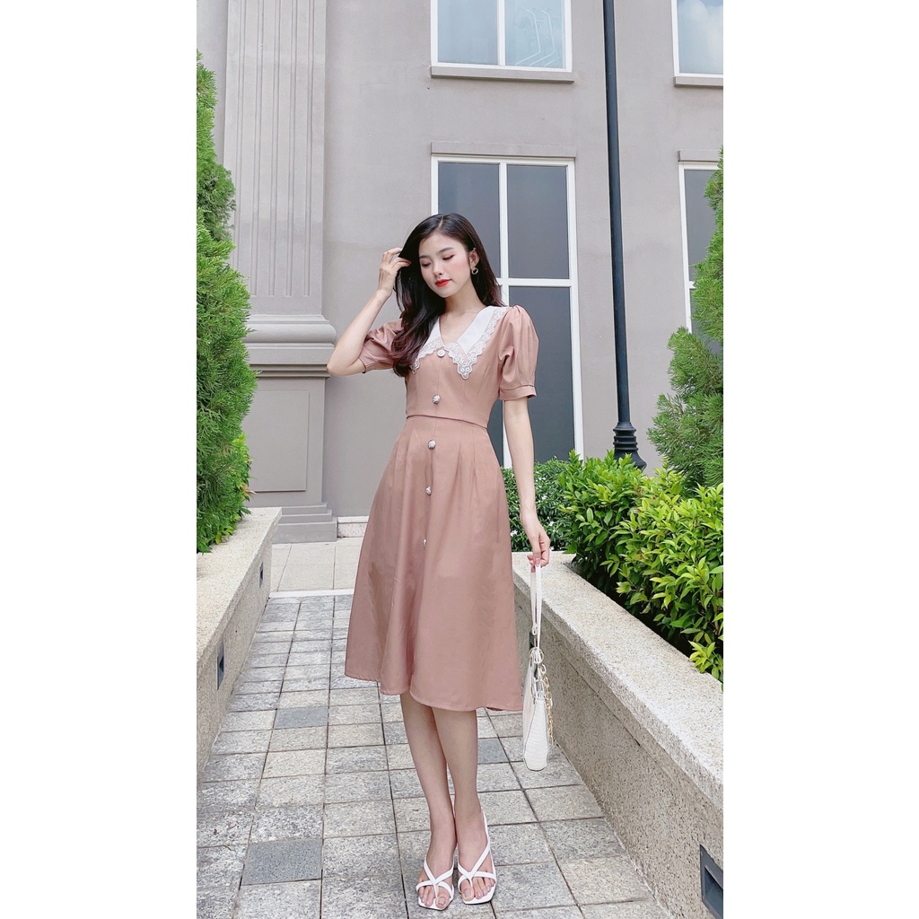 Đầm Xòe Chữ A Cổ V Phối Ren Đính Nút Duyên Dán AKARA K105 Full Size | BigBuy360 - bigbuy360.vn
