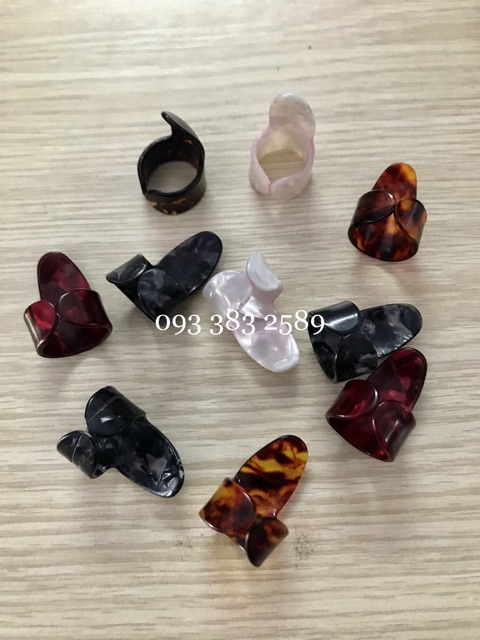 Móng gảy đàn guitar Pick Alice đeo ngón tay