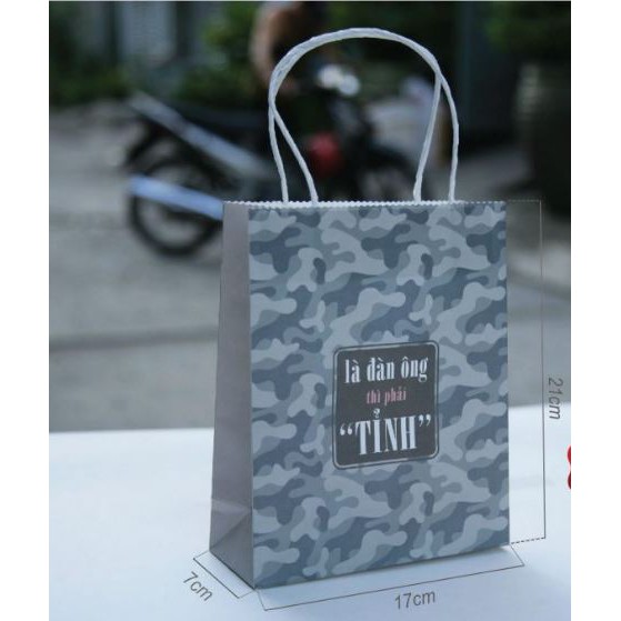 Túi giấy Kraft trắng size 21x17x7 cm đựng phụ kiện thời trang ( mẫu số 31 )