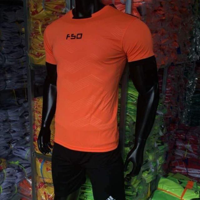 Bộ quần áo thể thao f50