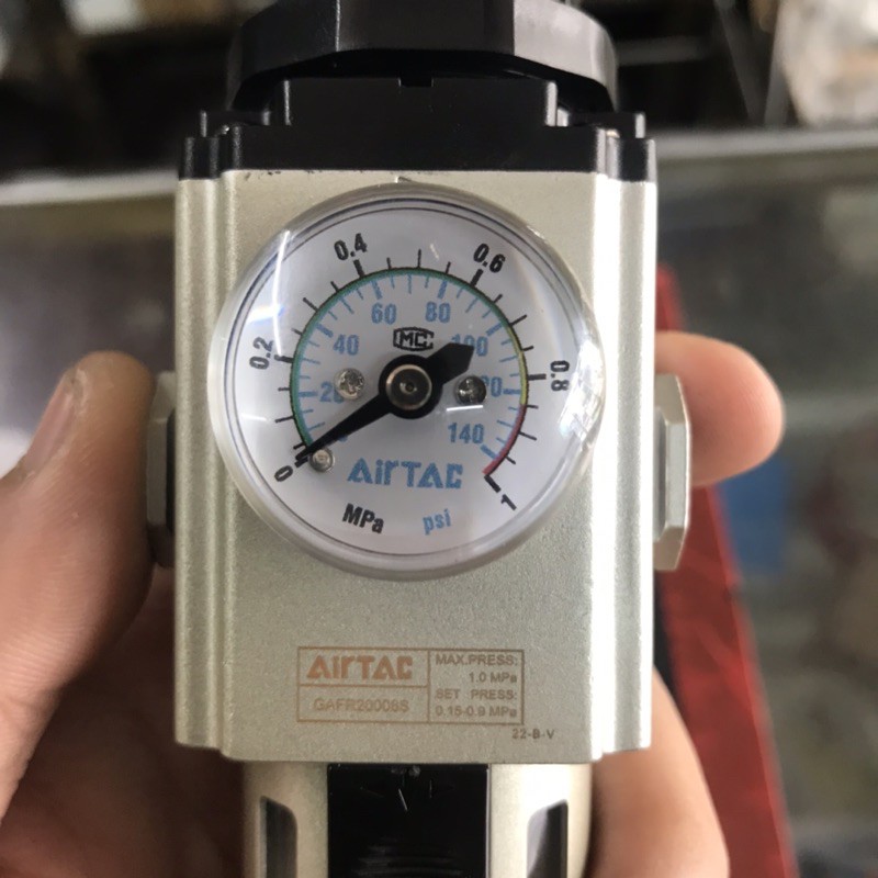 Bộ Lọc Điều Áp Khí Nén AIRTAC GFR200-08