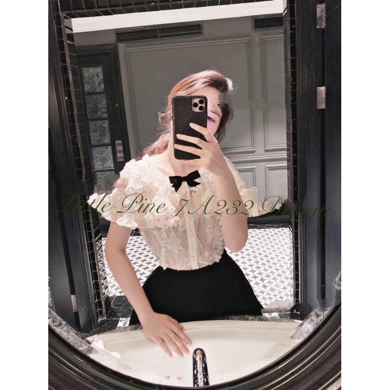Áo sơ mi tay ren tay ngắn ren đính hoa nổi cổ nơ đen công sở tiểu thư thanh lịch