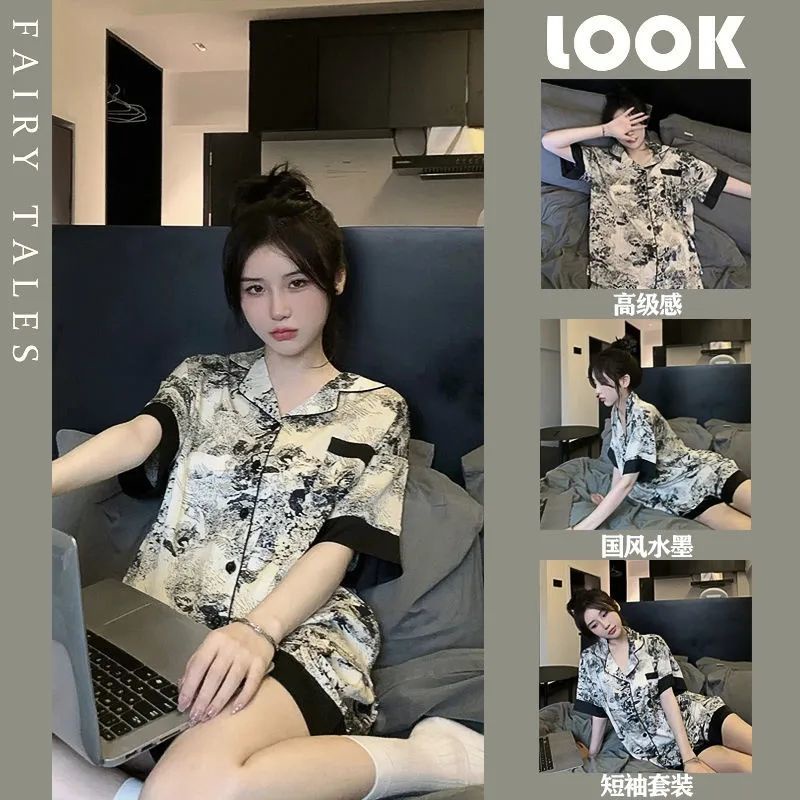 Bộ đồ mặc nhà mỏng tay ngắn in họa tiết kết hợp màu cao cấp thời trang mùa hè cho nữ (Có bán riêng miếng dán giữ tóc)
