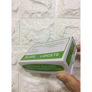 Kim chích mụn Blood Lancets (hộp 200 cây)