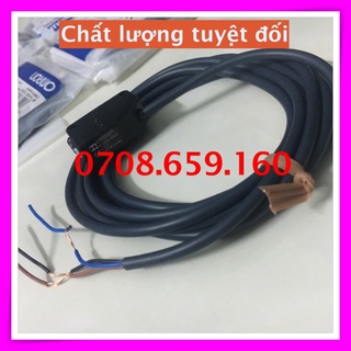 Cảm biến quang  Omron E3ZG-R61