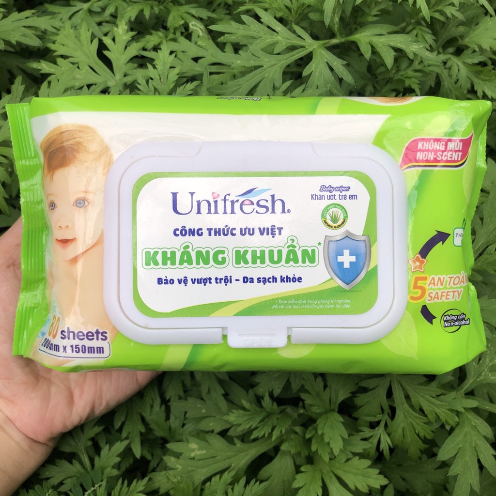 Khăn giấy ướt Unifresh 80 miếng