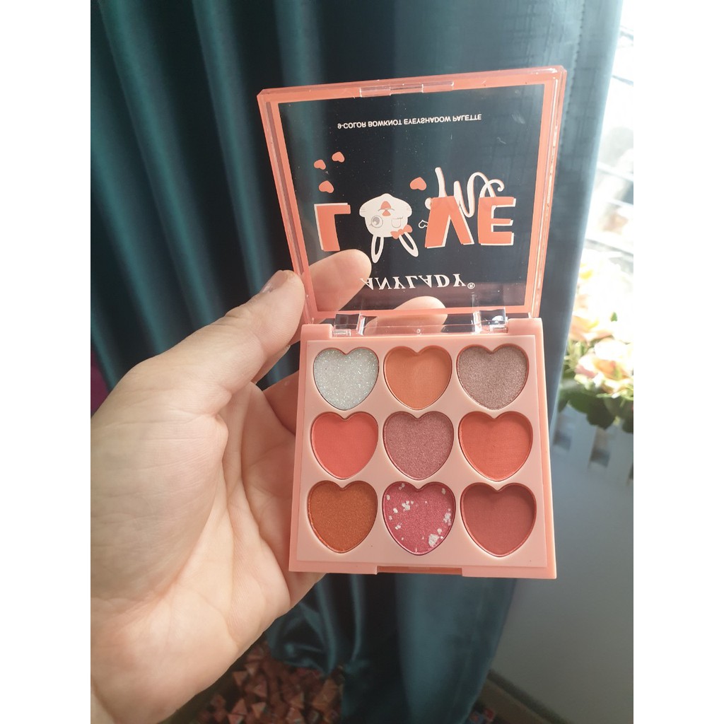 Phấn mắt Any Lady 9 ô tim Love Me | BigBuy360 - bigbuy360.vn