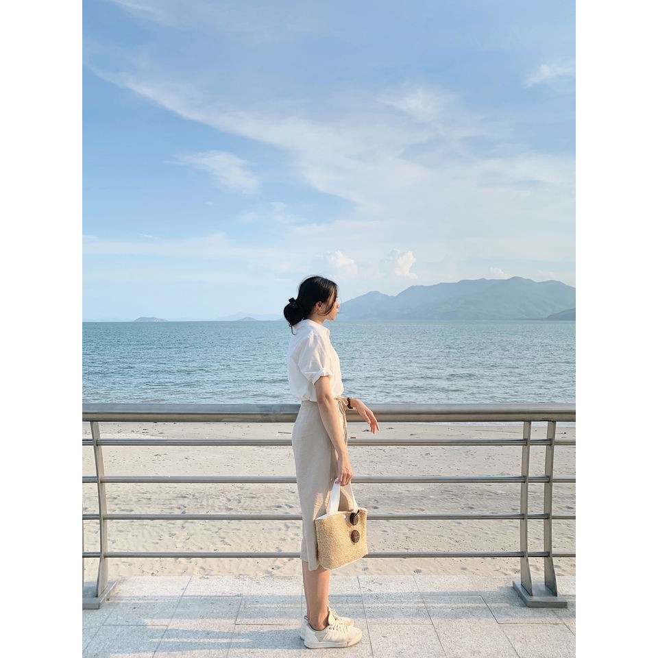 Áo sơmi trắng