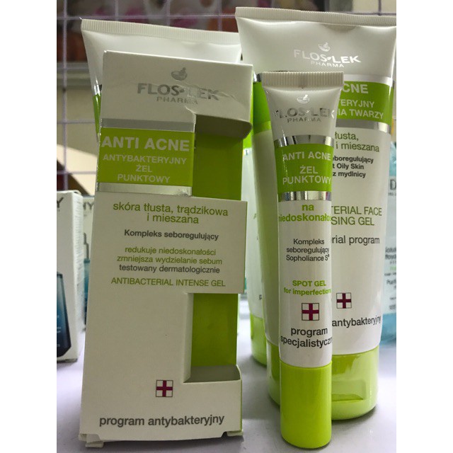 Floslek Anti Acne Antibacterial Intense Gel - Gel hỗ trợ ngừa mụn, giảm thâm