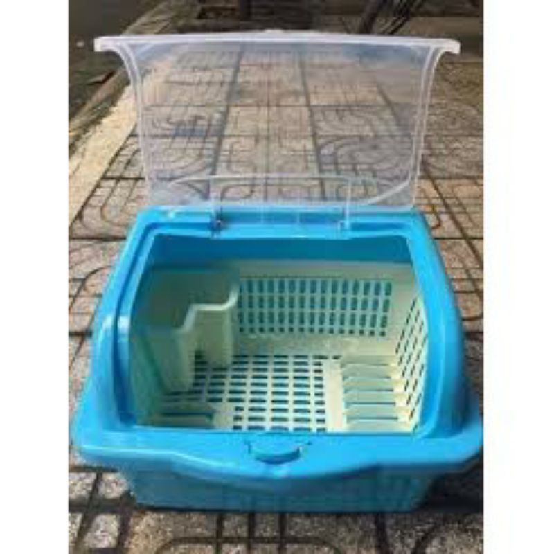 Kệ để chén bát có nắp đậy, 2 lớp dày dặn giúp bát đũa luôn khô ráo, sạch sẽ