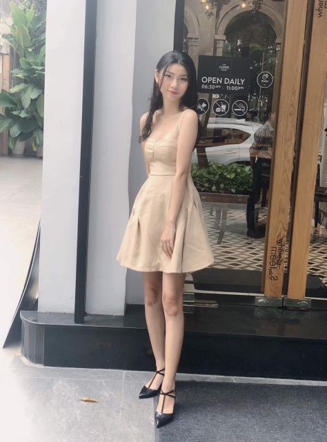 ĐẦM 2 ĐÂY FORM XÒE CHẤT KAKI CO GIÃN CHUẨN FORM | BigBuy360 - bigbuy360.vn